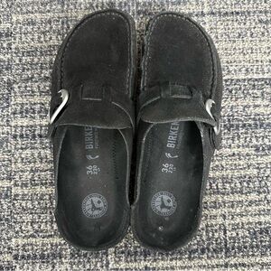 Birkenstock Buckley clogs